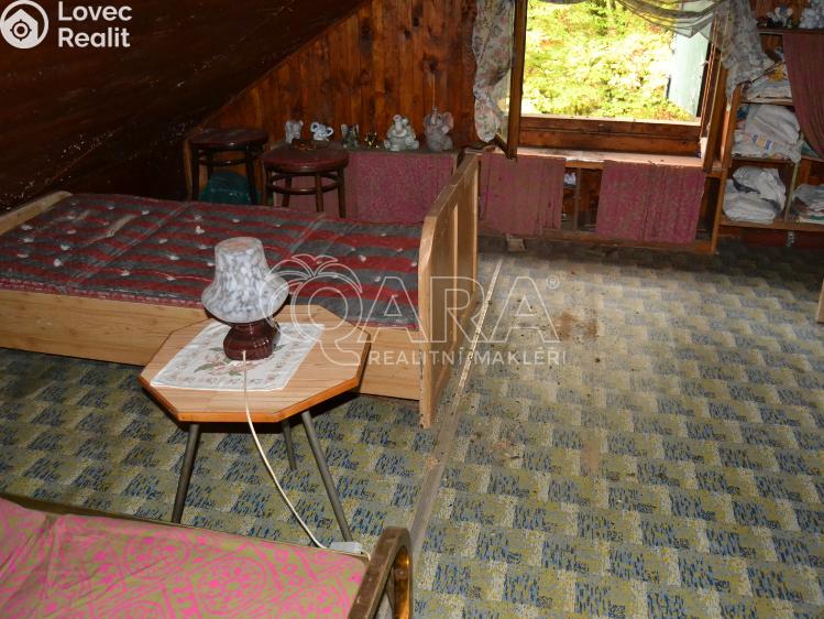 Sale hut Štěchovice č. 13