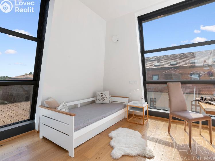 Pronájem bytu 3+KK Praha, Pod Havránkou 7/10 č. 28