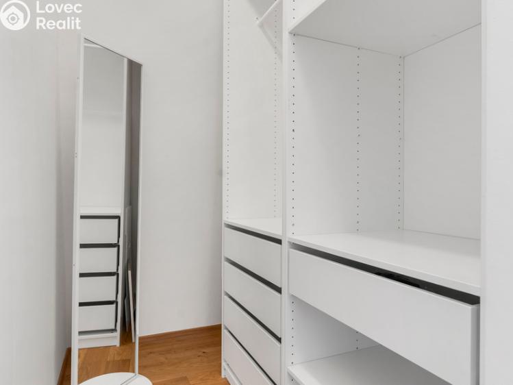 Rent apartment 3+KK Praha, Pod Havránkou 7/10 č. 19