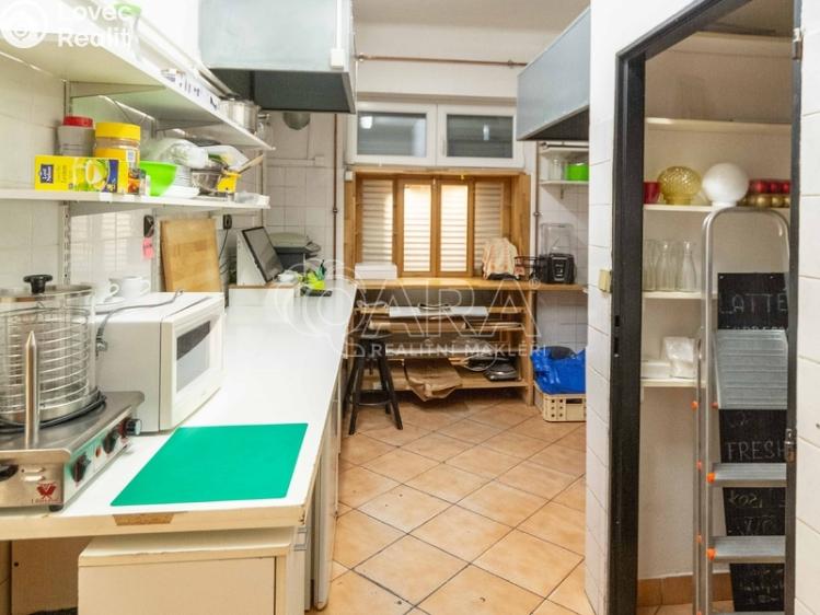 Pronájem obchodního prostoru Neratovice, Masarykova 486/25 č. 9