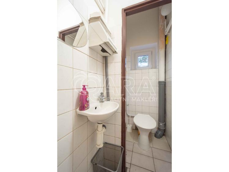 Pronájem obchodního prostoru Neratovice, Masarykova 486/25 č. 13