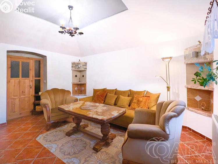 Prodej rodinného domu Jinočany, Pražská č. 6