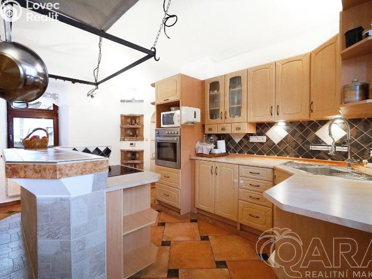 Prodej rodinného domu Jinočany, Pražská č. 8