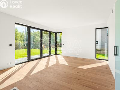 Sale apartment 5+KK Praha č. 5