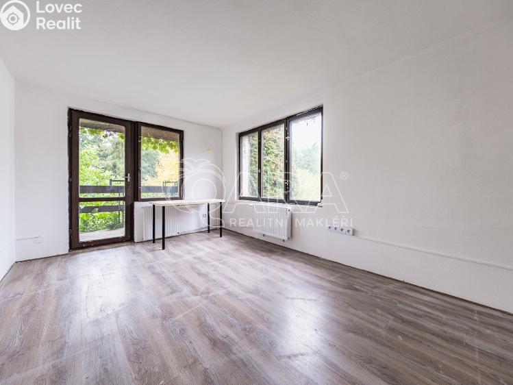 Prodej chaty Černé Voděrady, Havírna 4149 č. 22