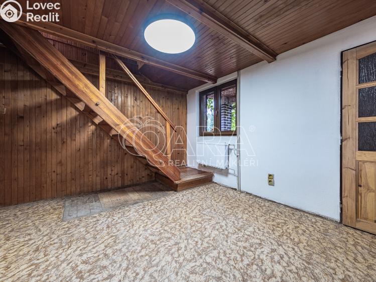 Продаж хатини Černé Voděrady, Havírna 4149 č. 6