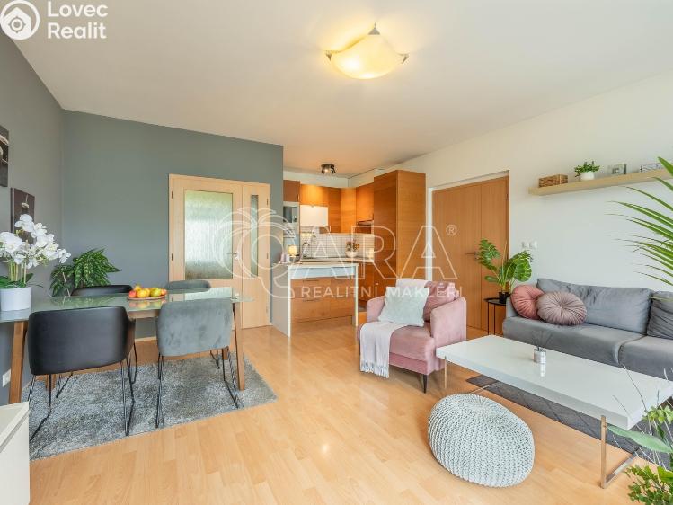 Sale apartment 3+KK Praha, Nepelova 948/2 č. 4