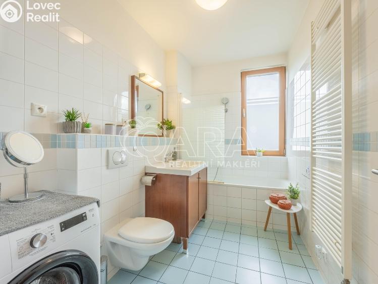 Sale apartment 3+KK Praha, Nepelova 948/2 č. 7