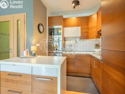 Sale apartment 3+KK Praha, Nepelova č. 2