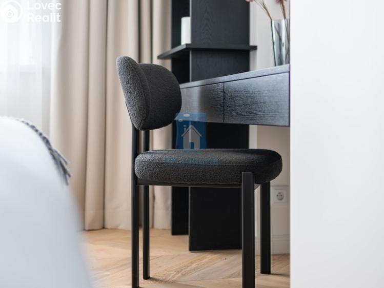 Продаж квартири 2+KK Praha, Jeseniova č. 6