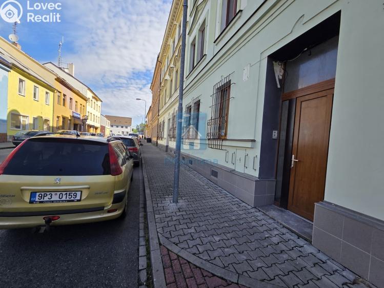 Pronájem obchodního prostoru Plzeň, Černická č. 4