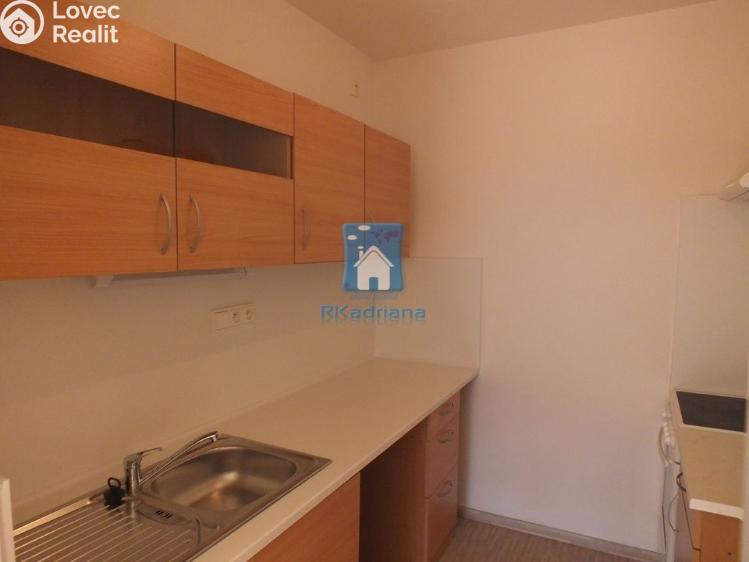 Pronájem bytu 2+KK Praha, Zrzavého č. 1