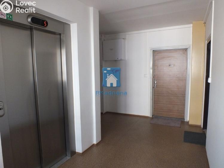 Pronájem bytu 2+KK Praha, Zrzavého č. 7