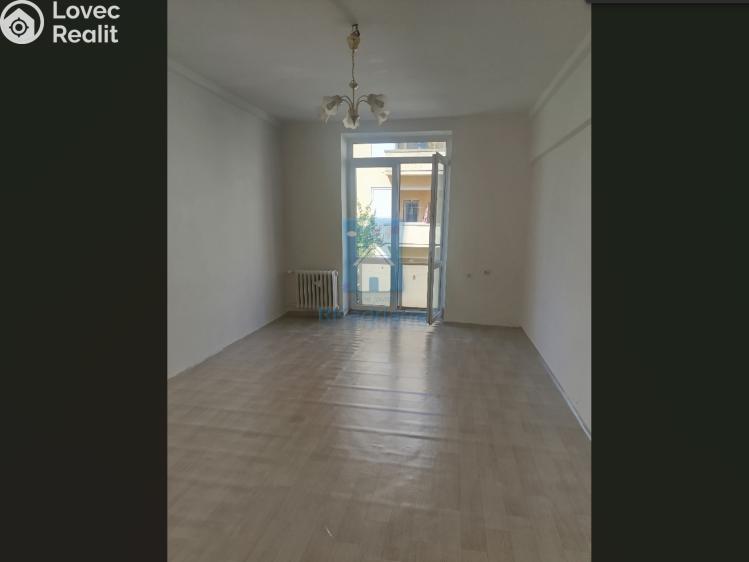 Prodej bytu 2+1 Karlovy Vary, K. Čapka č. 3