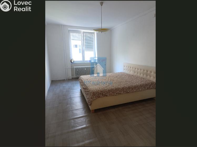 Prodej bytu 2+1 Karlovy Vary, K. Čapka č. 5