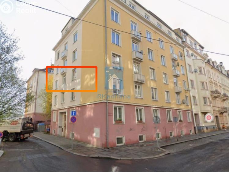 Prodej bytu 2+1 Karlovy Vary, K. Čapka č. 1