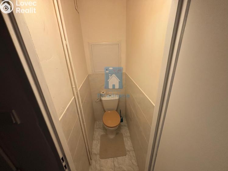 Prodej bytu 2+1 Karlovy Vary, K. Čapka č. 7