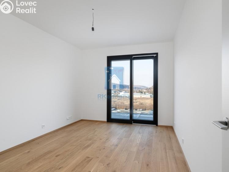 Продаж квартири 4+KK Praha, Modřanská č. 9