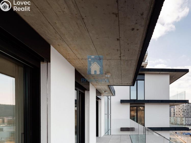 Продаж квартири 4+KK Praha, Modřanská č. 10