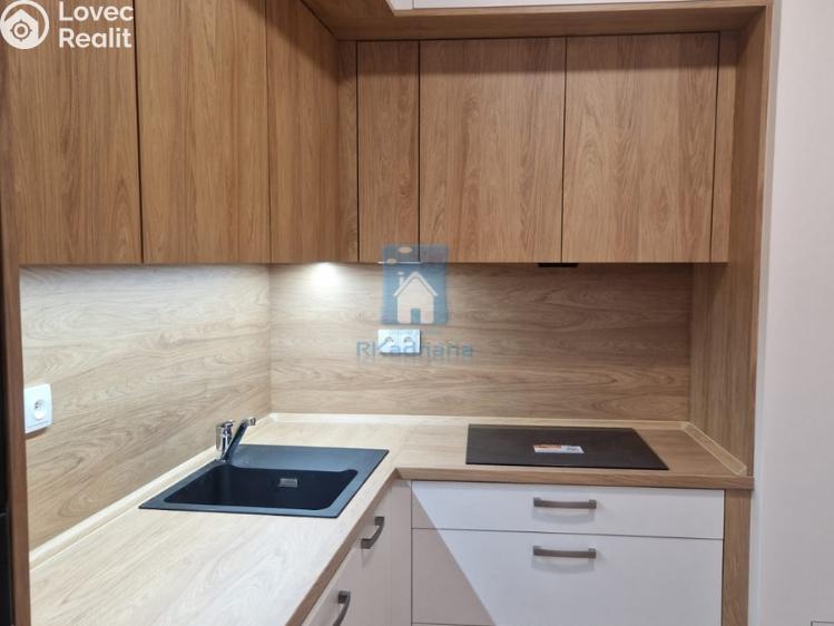 Rent apartment 2+KK Praha, Maroldova č. 7