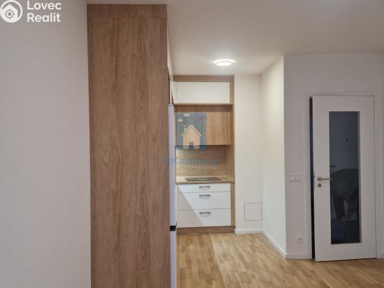 Rent apartment 2+KK Praha, Maroldova č. 5