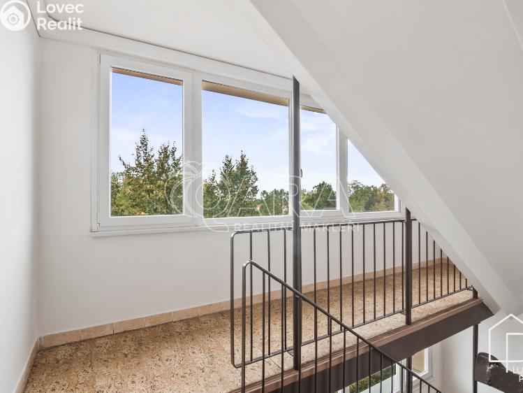 Prodej bytu 3+1 Praha, Mirovická 1082/46 č. 27