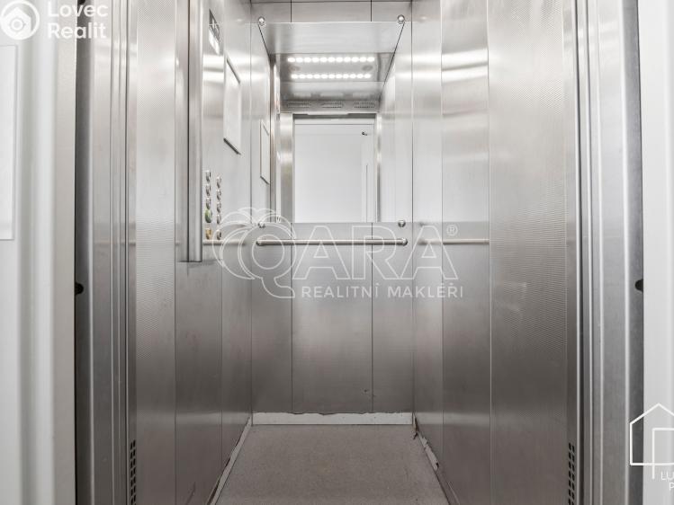 Prodej bytu 3+1 Praha, Mirovická 1082/46 č. 28