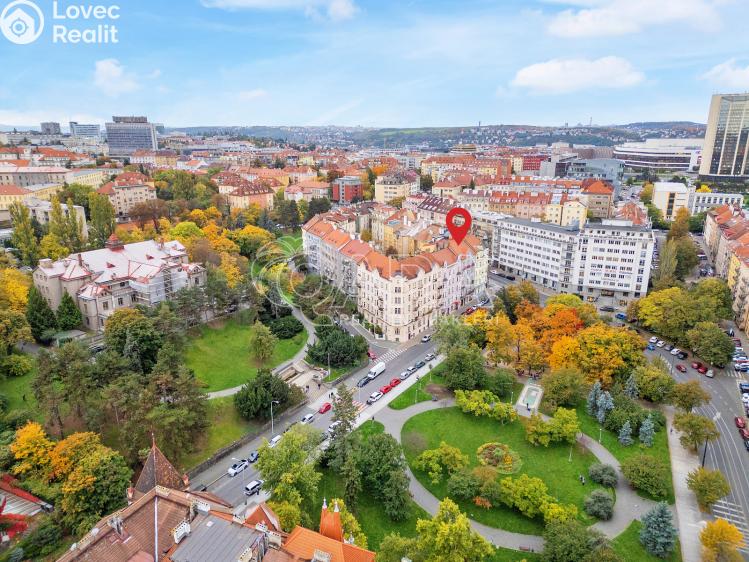 Prodej bytu 2+KK Praha, náměstí Generála Kutlvašra 584/7 č. 21