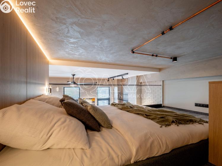 Pronájem bytu 1+KK Praha, Tusarova 1564/57 č. 16