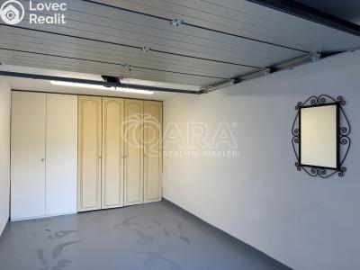 Prodej garáže Praha, Perucká č. 3