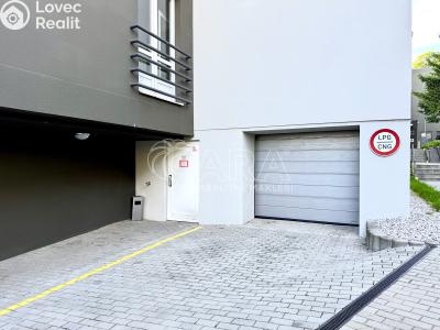 Prodej garáže Praha, Perucká č. 6