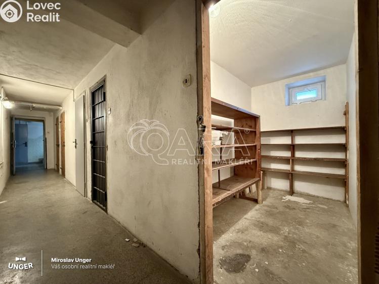 Prodej bytu 3+KK Praha, Pod stanicí 797/35 č. 17