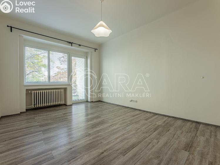 Pronájem bytu 3+1 Praha, Soběslavská 2314/15 č. 9