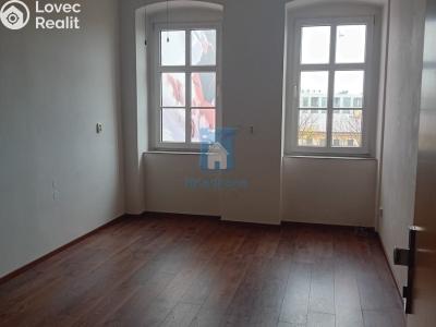 Pronájem kanceláře Plzeň, sady 5. května č. 2