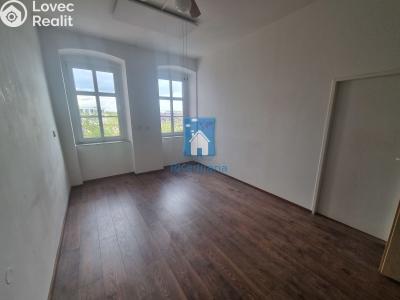 Rent office space Plzeň, sady 5. května č. 1