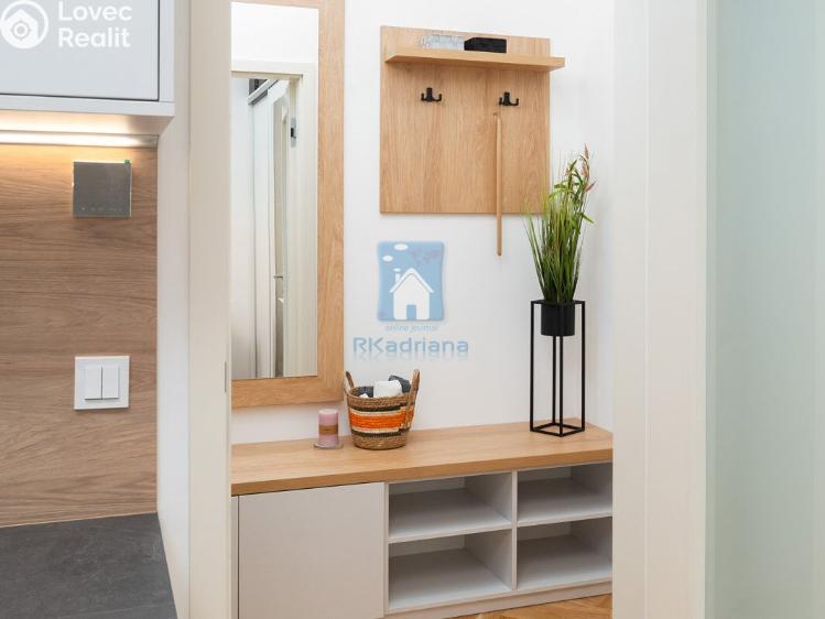 Prodej bytu 2+KK Praha, Na výšinách č. 13