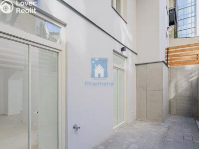 Prodej bytu 2+KK Praha, Na výšinách č. 3