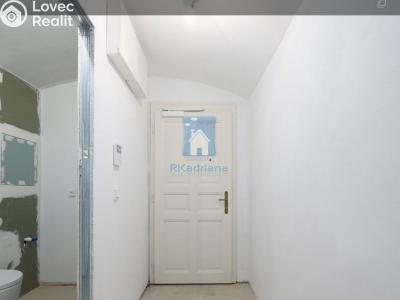 Prodej bytu 2+KK Praha, Na výšinách č. 4