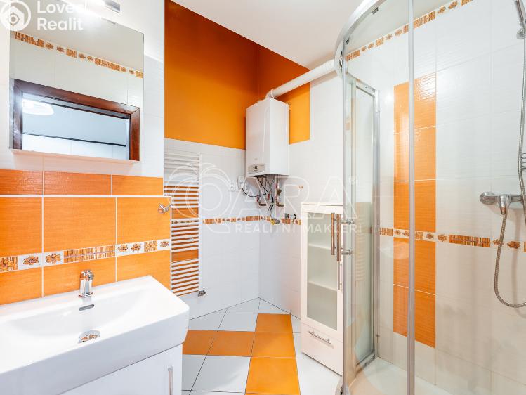 Pronájem bytu 1+1 Brno, Reissigova č. 9