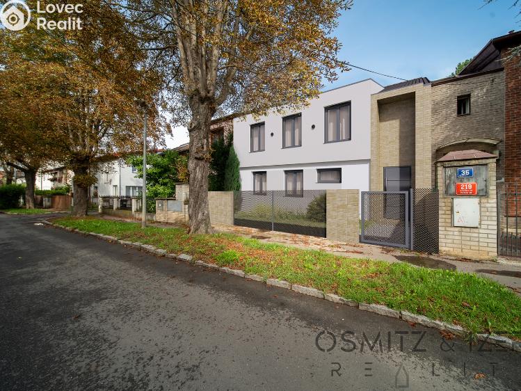 Prodej rodinného domu Praha, Průhonická 218/33 č. 8