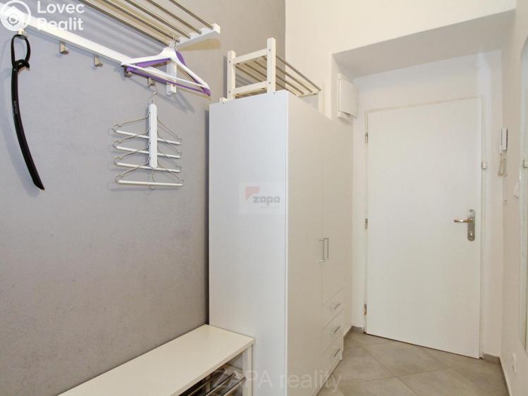 Pronájem bytu 2+KK Praha, Grafická 1096/12 č. 14