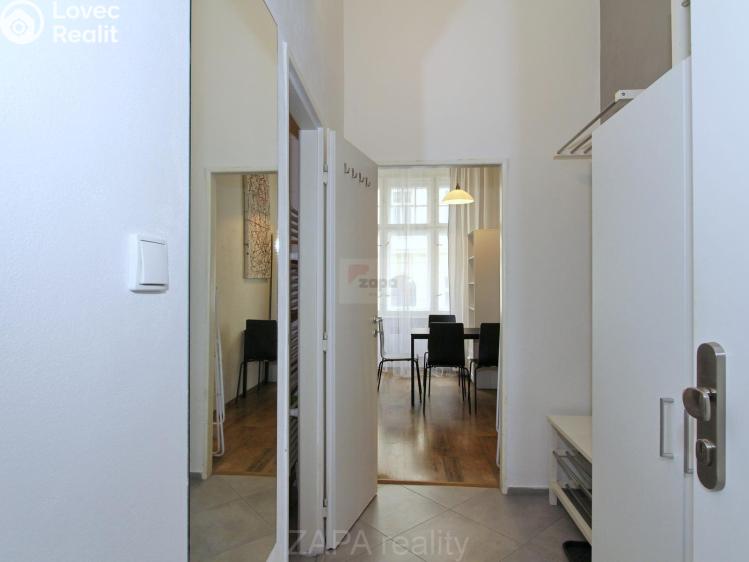 Pronájem bytu 2+KK Praha, Grafická 1096/12 č. 15