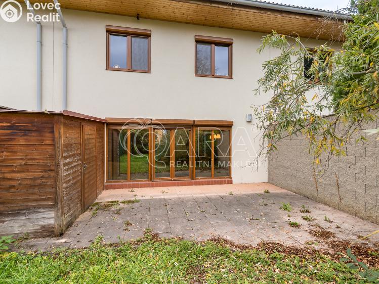 Prodej rodinného domu Zbuzany, Lomená č. 4