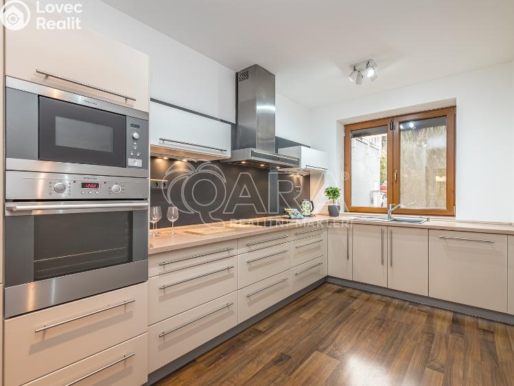 Prodej rodinného domu Zbuzany, Lomená č. 22