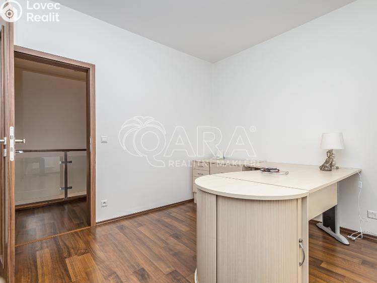 Prodej rodinného domu Zbuzany, Lomená č. 42