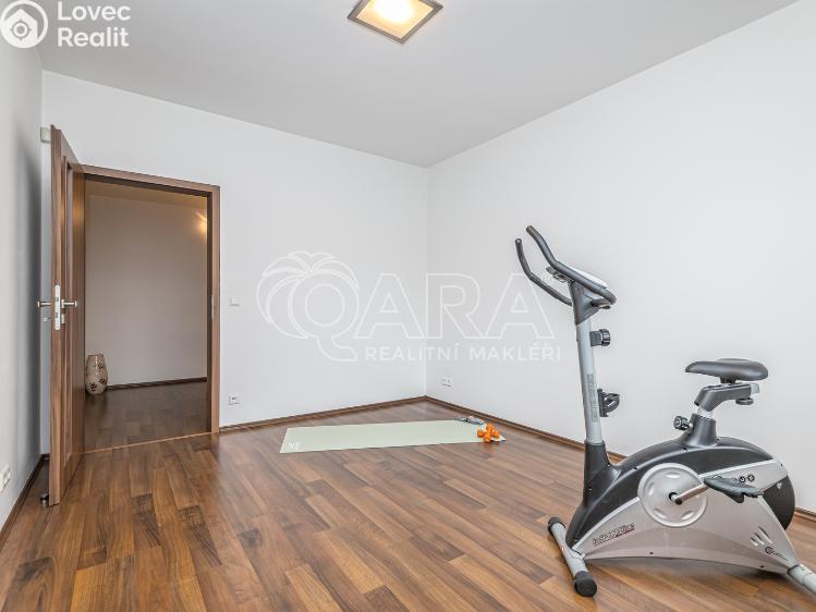 Prodej rodinného domu Zbuzany, Lomená č. 44