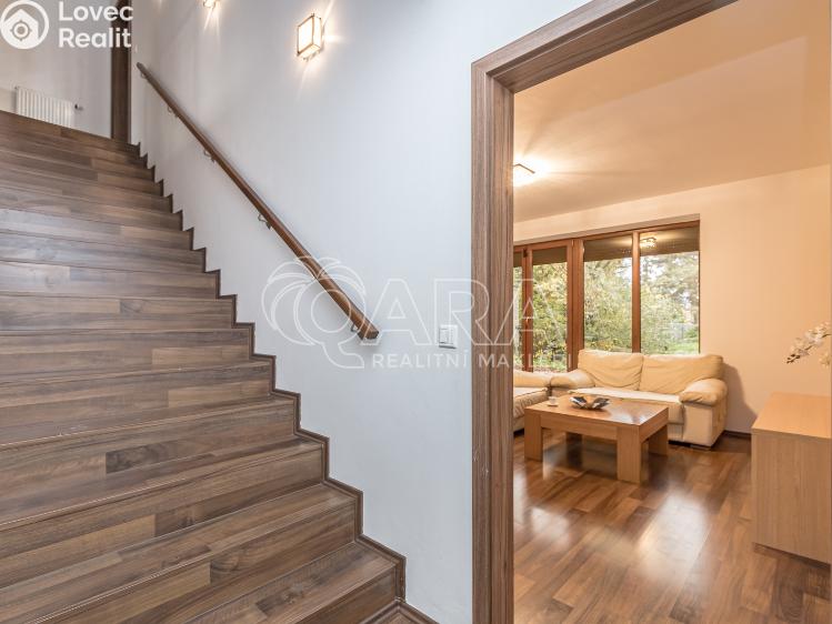 Prodej rodinného domu Zbuzany, Lomená č. 48