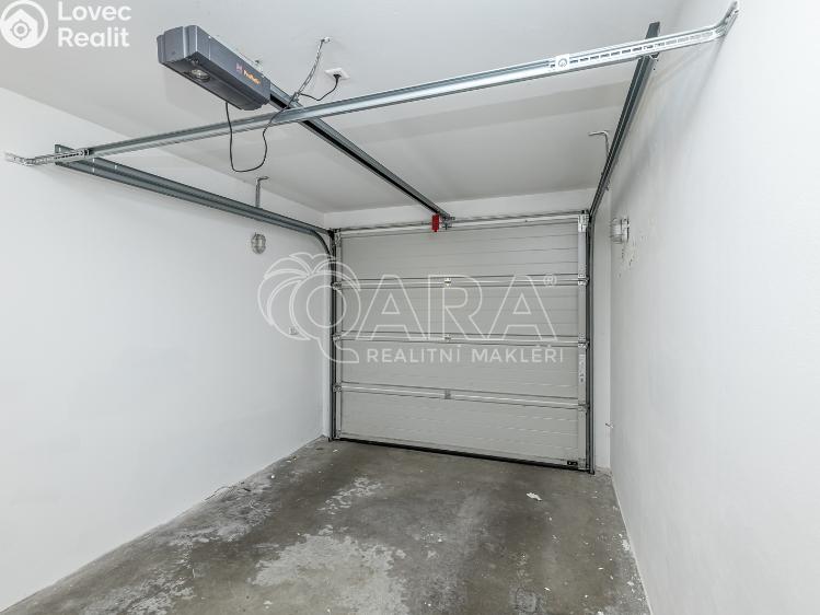 Prodej rodinného domu Zbuzany, Lomená č. 53