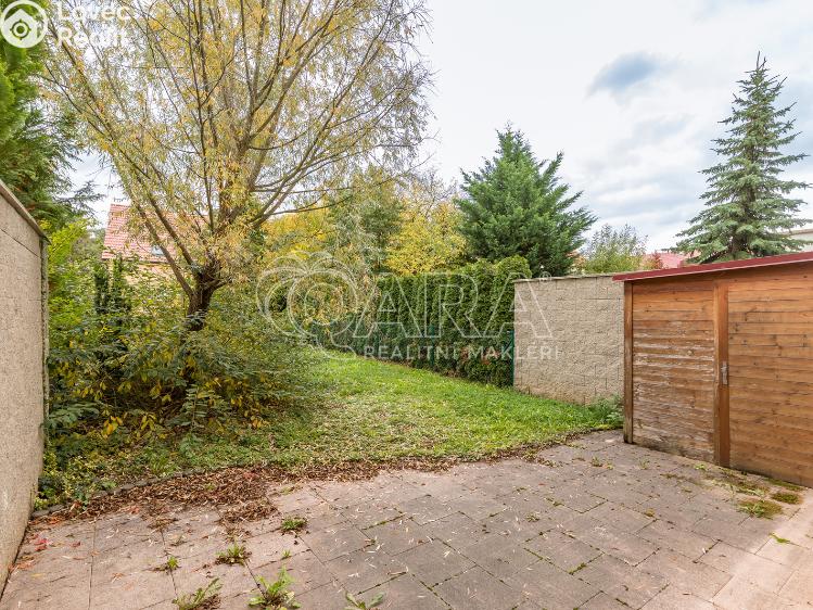 Sale family house Zbuzany, Lomená č. 17