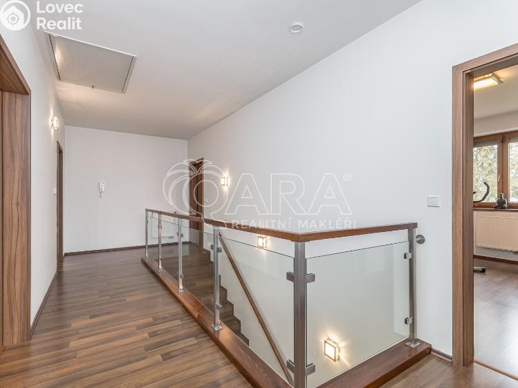 Sale family house Zbuzany, Lomená č. 46